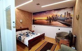 Fun Rooms Sobe Prenociste